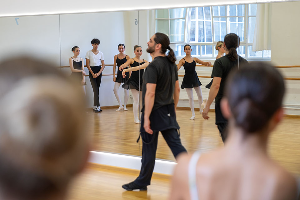Ballett-Workshops mit Timur Kinzikeev