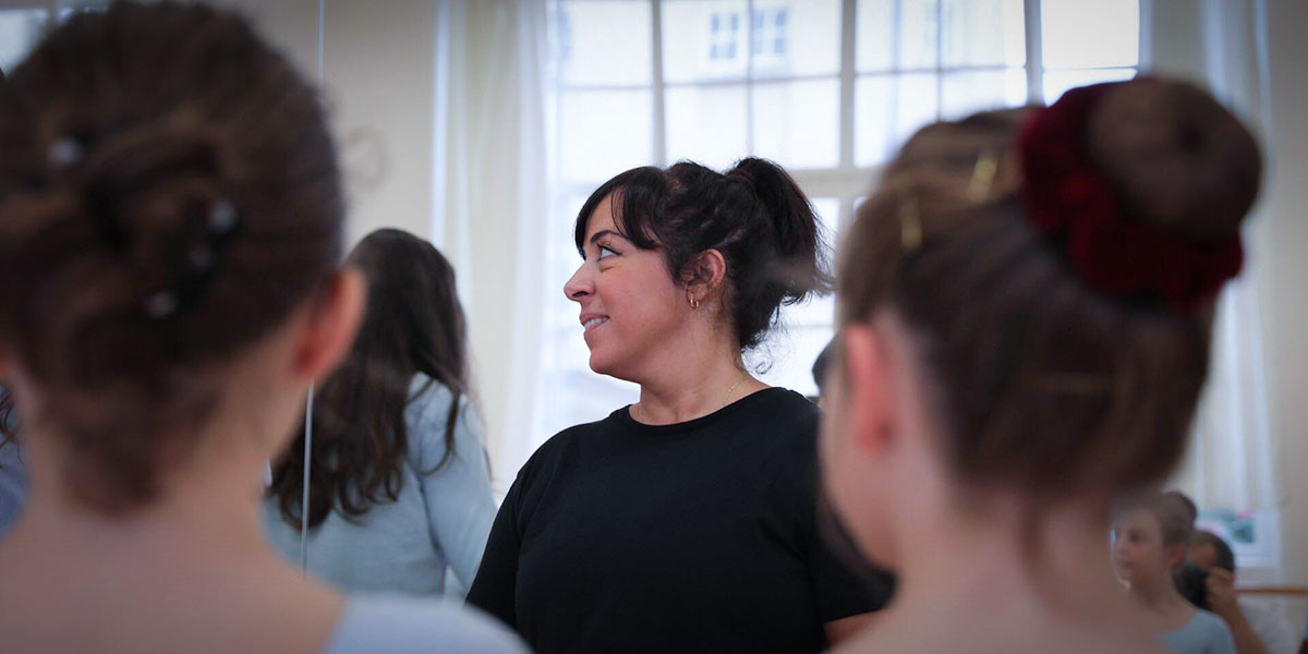 Warum ist das "Plié" wichtig oder was Lego mit unseren Knochen zu tun hat 